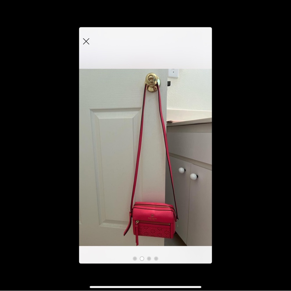 Kate Spade Pink Embossed Crossbody Bag with Gold Accents - Picture 2 of 4